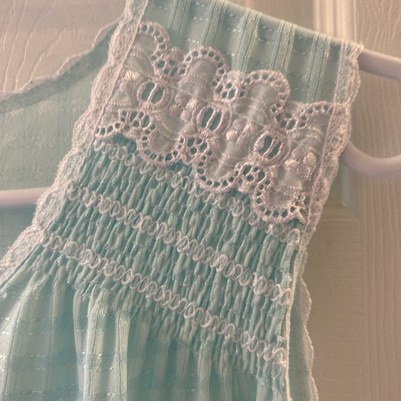 Vintage nightie and housecoat, size large - Picture 6 of 6